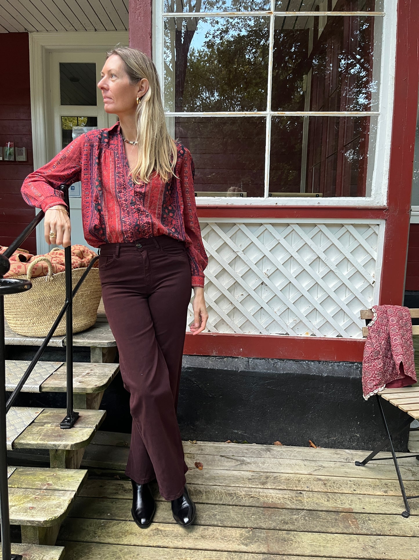 Bluse - Chez Castel Phoebe, Le Rouge